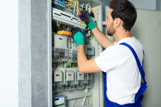 Best Licensed Electrician  in Barberton, OH